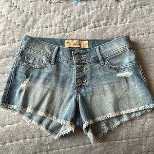 NWOT Hollister Short Shorts- Low rise